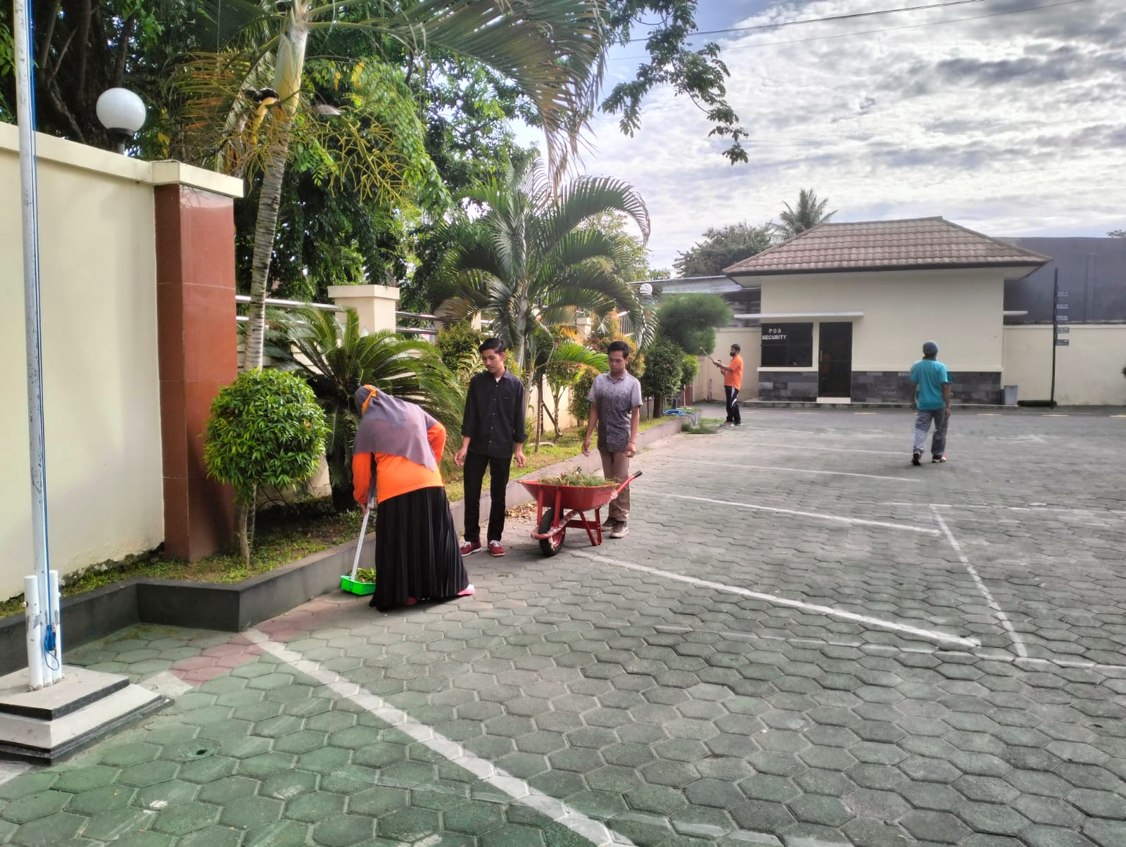 726 1223 kerja bakti 6